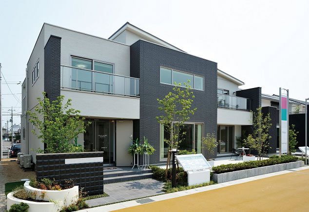 一条工務店モデルハウス外観